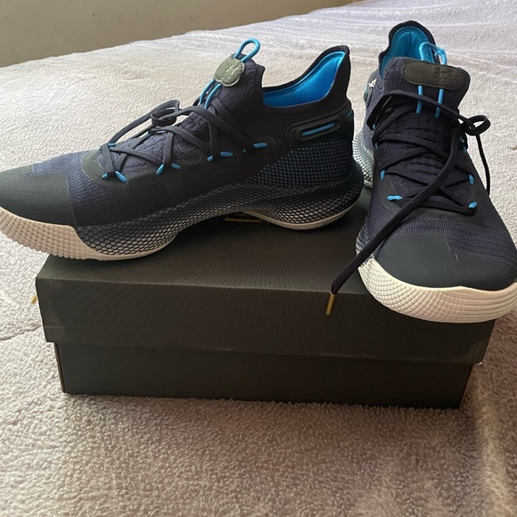 Under Armour Team Curry 6 - Picture 2 of 4